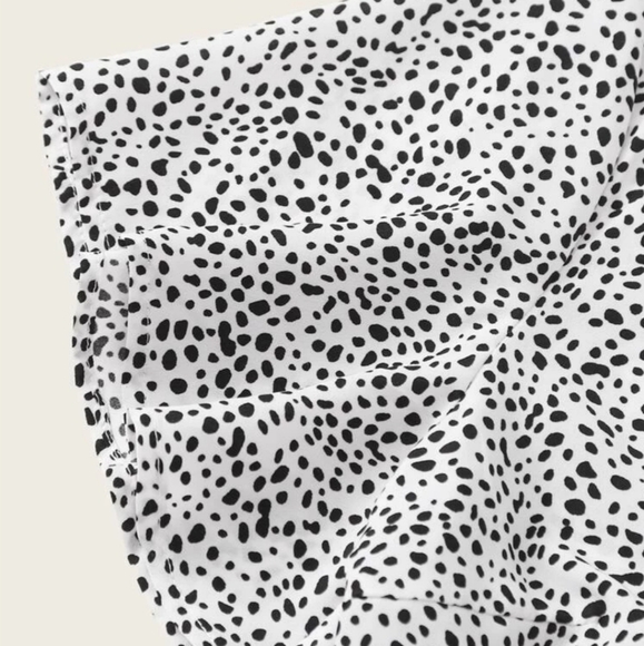 NWOT snow leopard front tie peplum flutter blouse - Picture 4 of 8